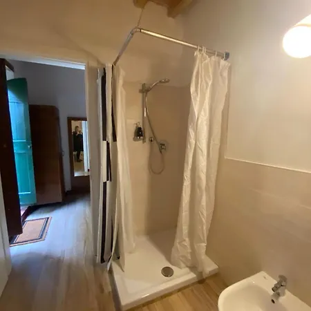 Campora House Guest house *